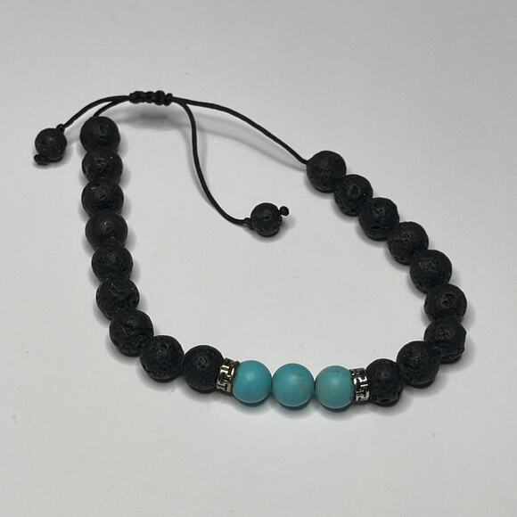 Petite black beaded bracelet jewelry adjustable length turquoise blue accent - Picture 7 of 12